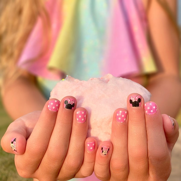 Kids Pink Minnie Nail Wraps (Age 5-10) / Disney Nail Wraps / Mommy and Me nail wraps
