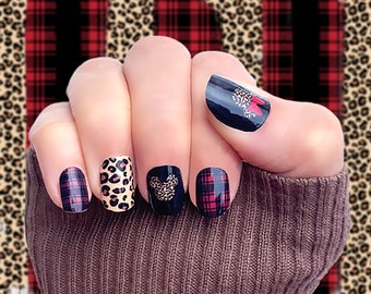 Holiday Safari Nail Wraps \ Leopard Holiday Nail Wraps