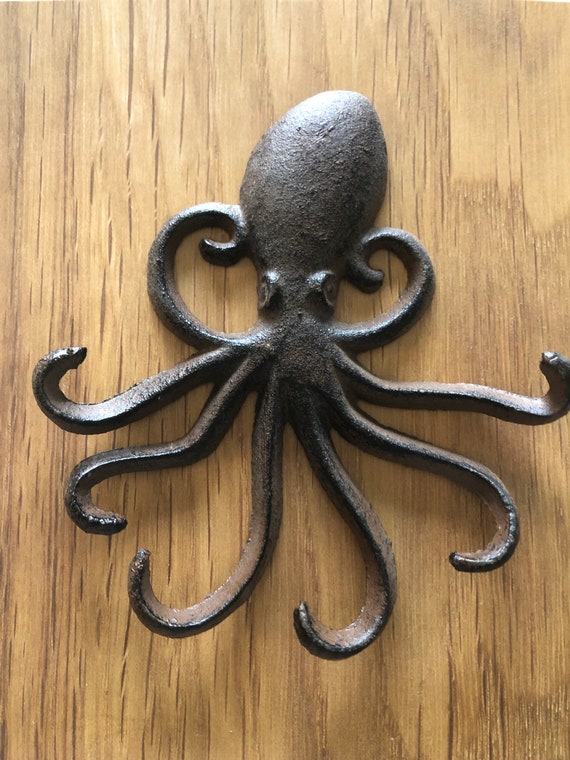 Cast Iron Octopus Oven Trivet Hot Dish Pot Pan Holder Coastal Home Kitchen Decor Cast Iron Octopus Oven Trivet Hot Dish Pot Pan Holder Coastal Home Kitchen Decor