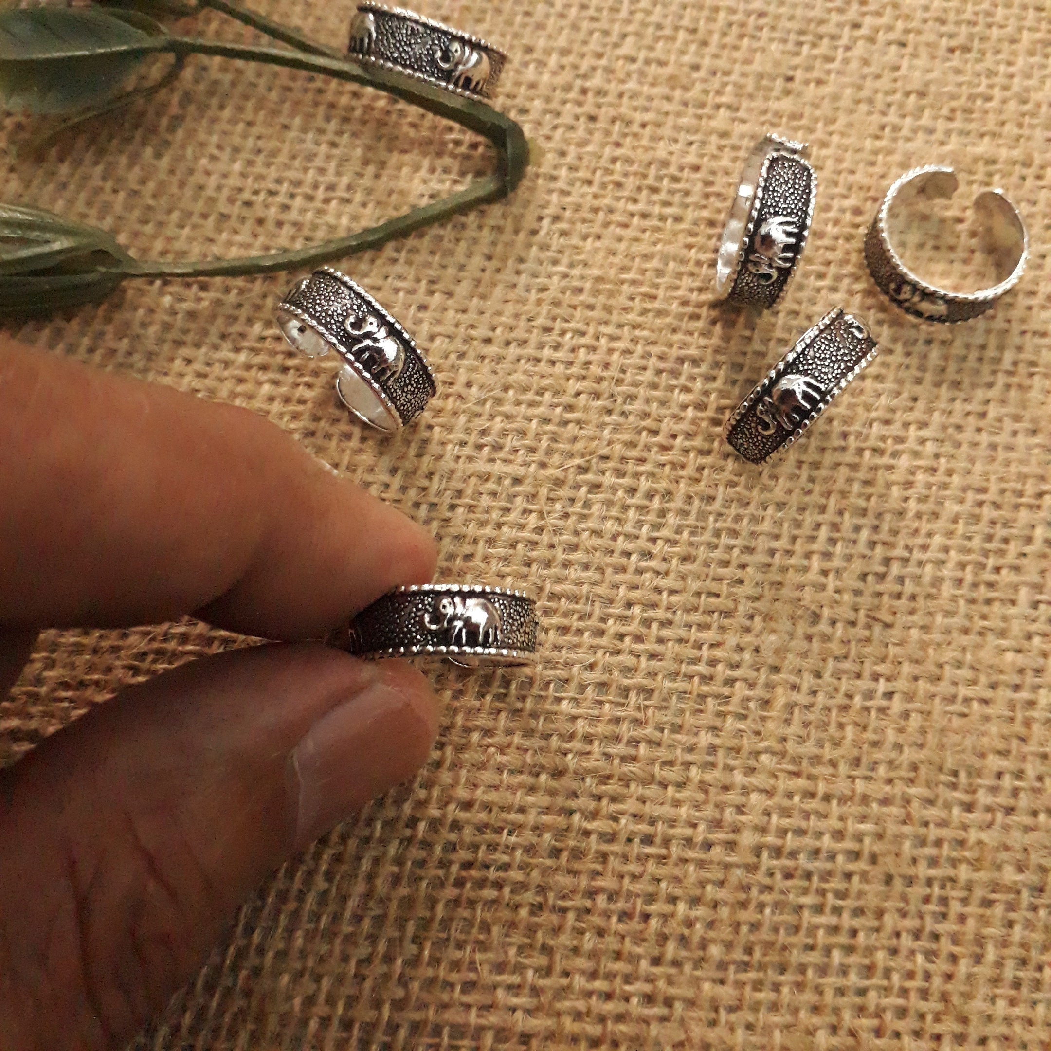 Assorted Color Crystal Rhinestone Toe Rings (Bichhiya) Combo Of 100 Pa
