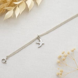 Minimalist Sterling Silver Swallow Bracelet – Double Chain Bird Charm Bracelet, Dainty Layered Jewelry, Gift for Her, Everyday Jewelry
