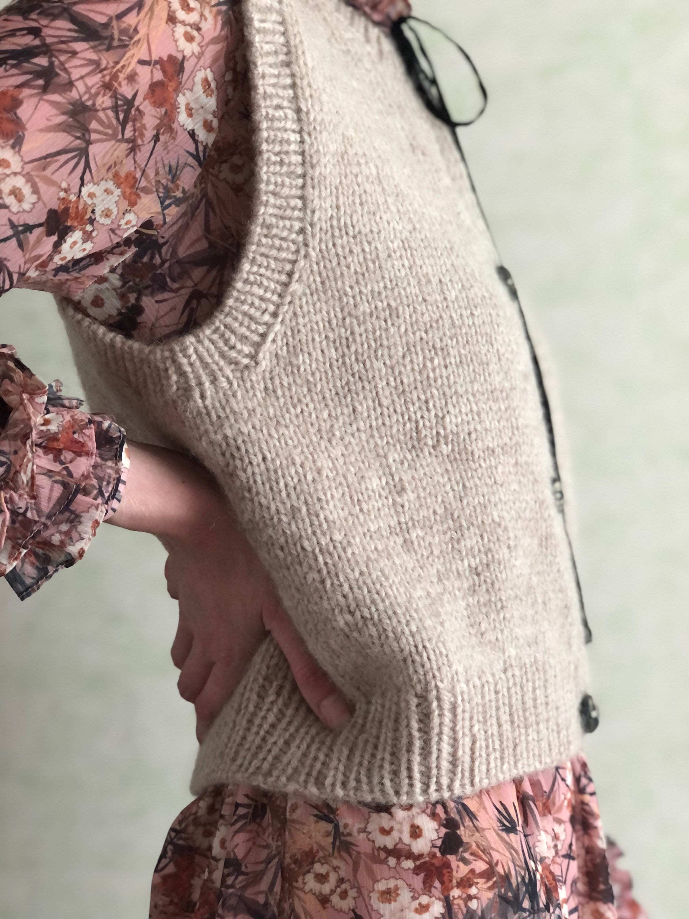 Handmade Wool Vest/Women's Wool Vest/Hand Knitted Etsy