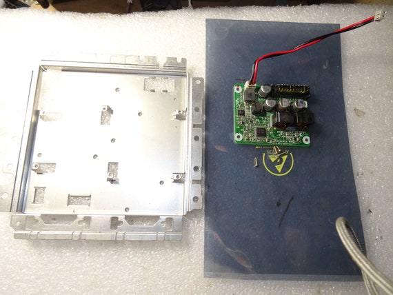 Nintendo Game Cube DOL-101 to Dol-001 Conversion C/DOL-CPU-Bottom 3 Hole Plate and Power Board w/Cable & Screws