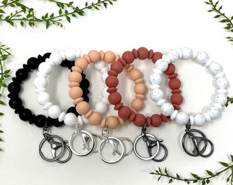 Llavero de pulsera, llavero pastel, llavero de pulsera minimalista, llavero para mujer, llavero de pulsera redondo, tendencia actual, regalo de quinceañera, regalo elegante