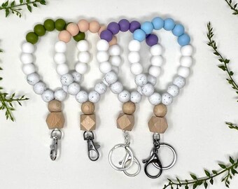 Wristlet Keychain, Bracelet Keychain, Boho Wristlet, Beaded Keychain, Bohemian Minimalist Wristlet, Sweet Sixteen, Trending Now, New Baby