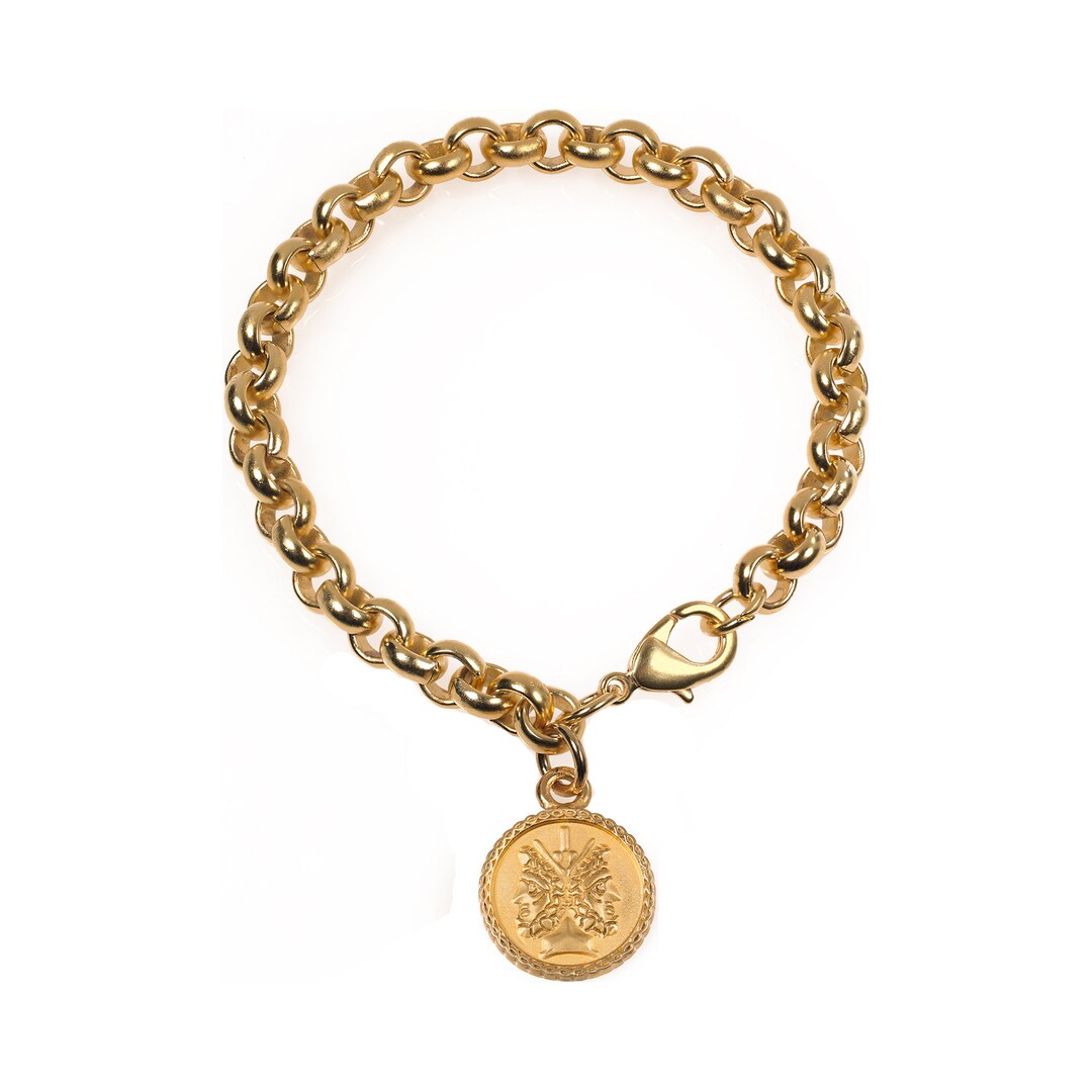 Janus 2sided One Charm Bracelet. Comes With a Suadelike Gift Pouch