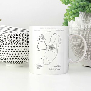 Shoe fastening 1898 gentleman lord elegance tailoring dapper mug coffee tea patent vintage retro gift dad father birthday drink