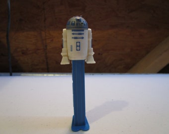 r2d2 pez dispenser