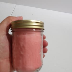 That Flippin Candle - Scented Candle - Bubble Gum Scent - Container Candle - Soy Candle - Hand Poured