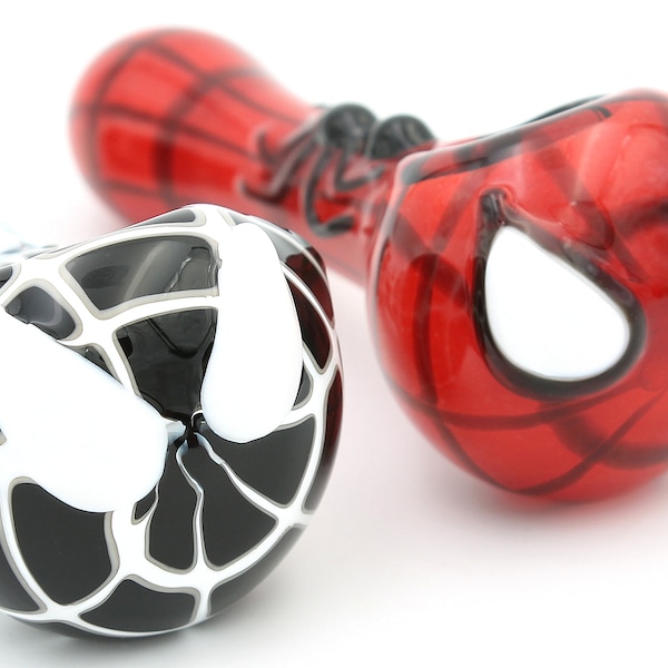 Spider-man 4" Glass Smoke Bowl Tobacco Pipe Smoking Pipes Bowls Heavy Duty Thick Red Black Superhero Unique Collectible Marvel Spiderman