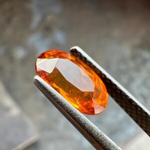Natural Oranga Saessartite Garnets good quality 9.7x6.2 mm size, Carats,2.06 Oval cut Loose Gemstone Garnet stone Best for marketing stone