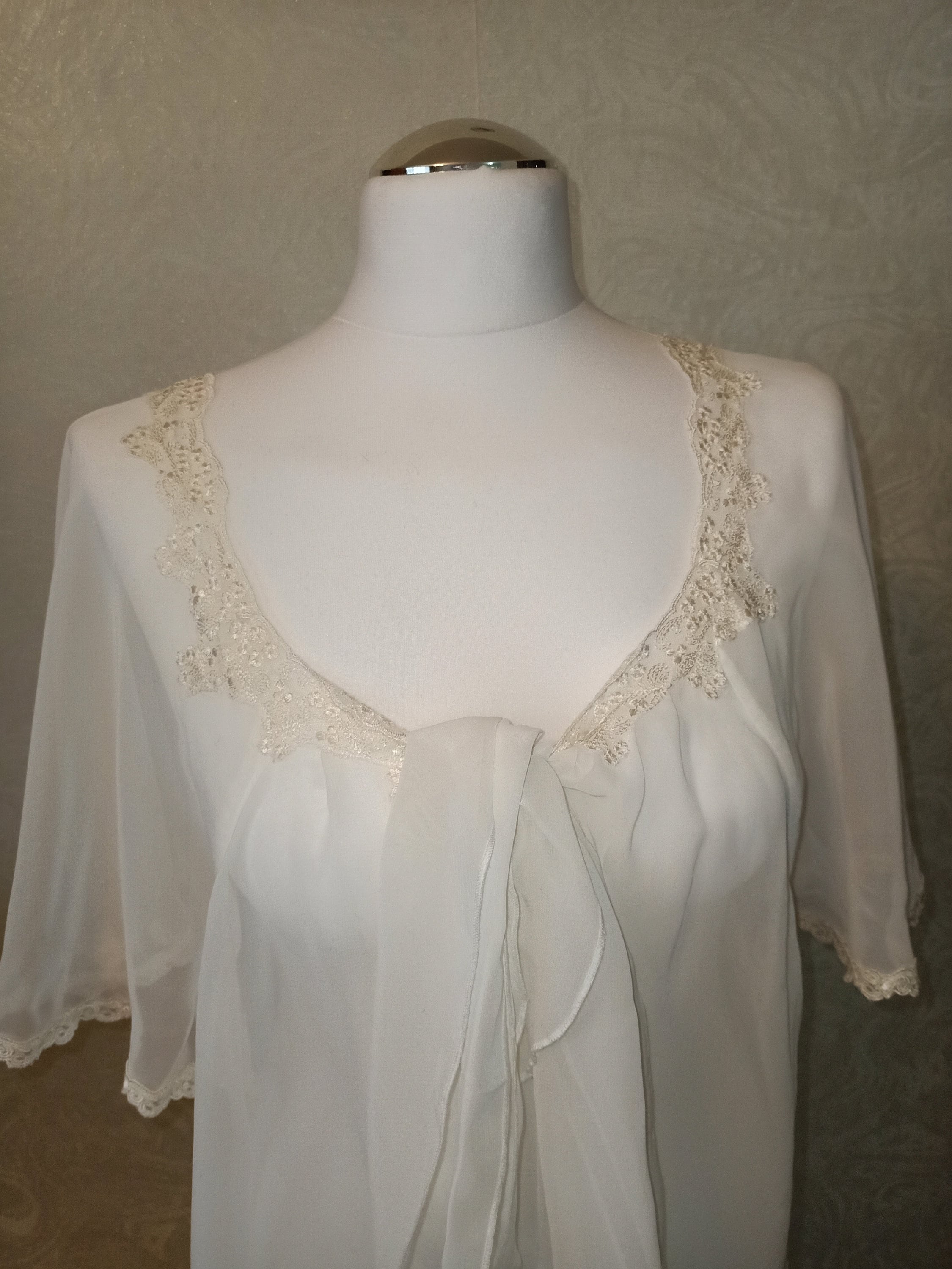 VICTORIA'S SECRET vintage Vintage white sheer robe Size M | Etsy