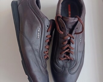 Prada mesh dames sneakers grijs/wit - Vind je in Sneakerstad