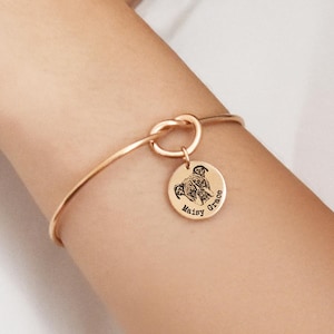 Pet Portrait With Name Personalized Knot Bracelet · Memorial Pet Loss Gift · Dog Photo Bracelets, Cat Engraved Jewelry Gift for Her Birthday