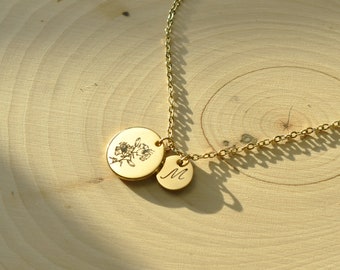 Initial Birth Month Flower Necklace Mothers Day Gift, Personalized Jewelry, Gift for Mom, Gift for Her, Gold Coin Engraved Necklace