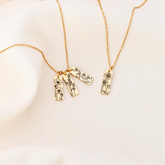 Dainty Birth Flower Tag Necklace Gift for Moms, Sisters, Grandma - Christmas Jewelry Gift from Kids, Matching Sisters Best Friends Necklaces