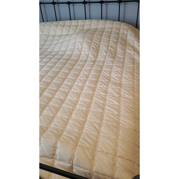 Split Corner Bedspread Etsy