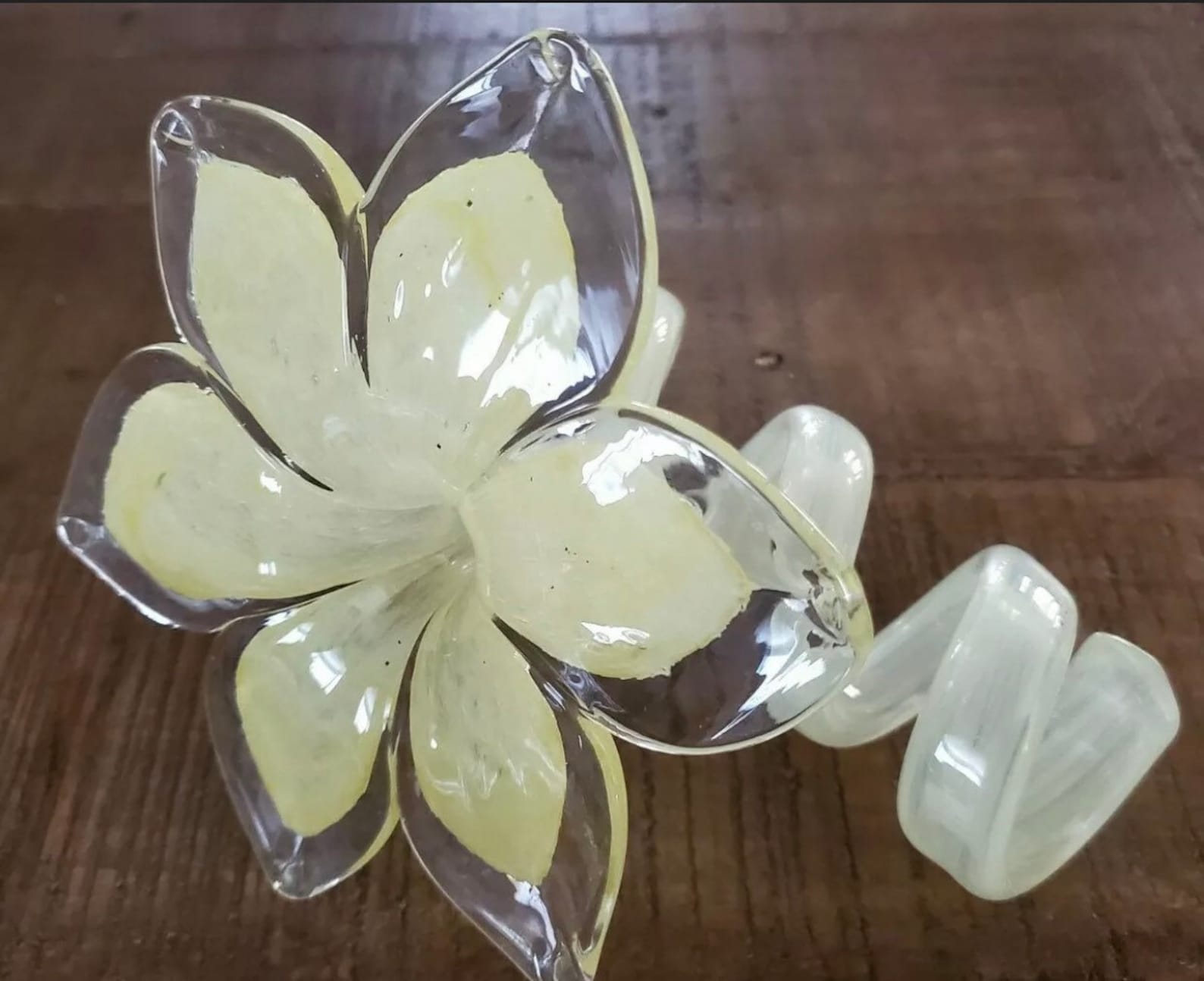 Vintage Murano Style Glass Flower With Swirl Stem Yellow White Etsy