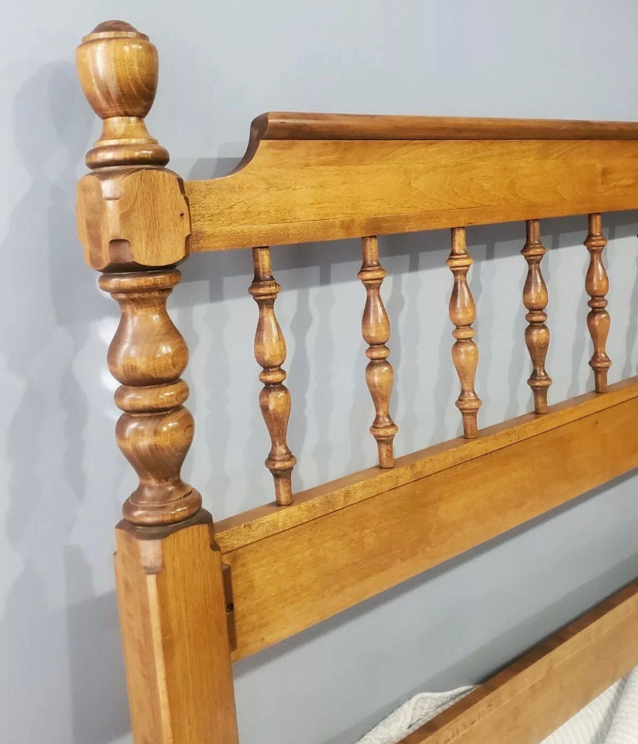 Ethan Allen Heirloom Nutmeg Maple Spindle Full Size Bed Etsy