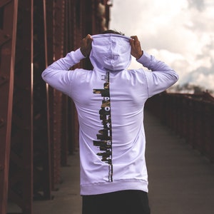 Portland Skyline vit slim fit huvtröja | Bomulls- och spandexblandning lång unisex huvtröja | Hösttröja Oregon Clothing