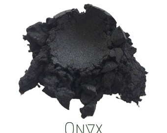Makeup Sample - Metallic Black Eyeshadow - Onxy