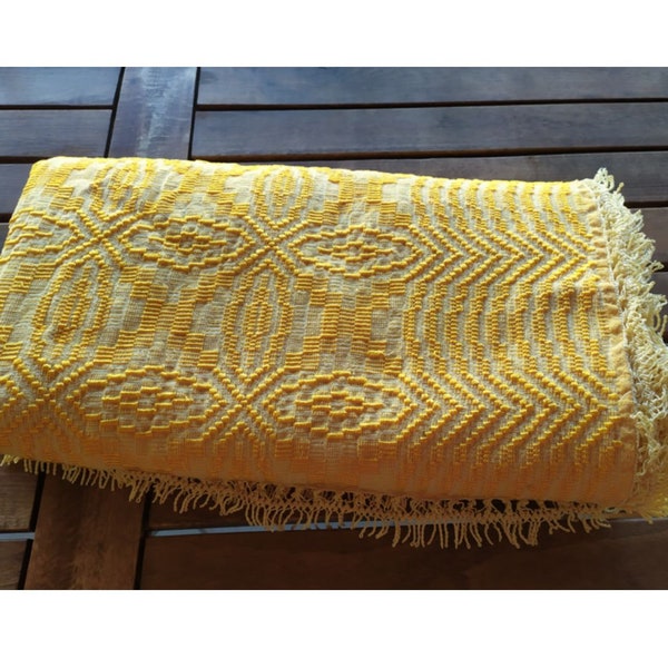 Vintage Greek Orange Geometric Bedspread - Retro Chic Sofa Blanket - Shiny Greece 60s