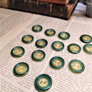 Vintage Buttons from Greek 60&#39;s size 21 mm