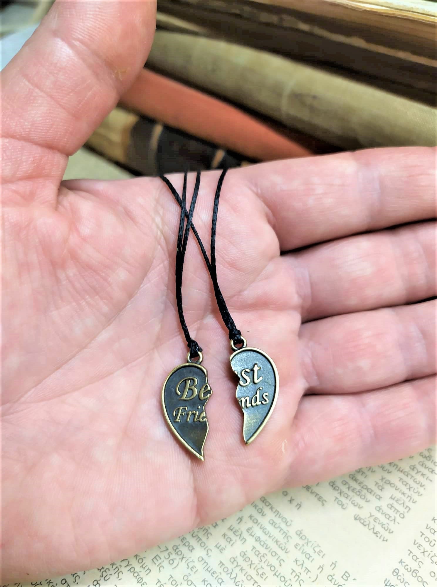 Best Friends Necklace Set for 2 Dainty Split Heart Pendant 