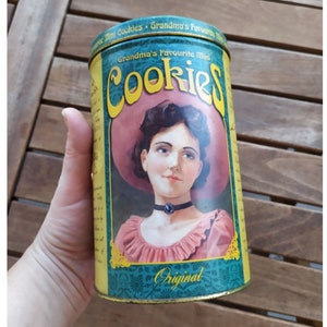 Vintage Metal Kitchen Tins Metallic Box Danish Gradmas Favourite Mini Cookies from 80&#39;s Home Storage & Organization