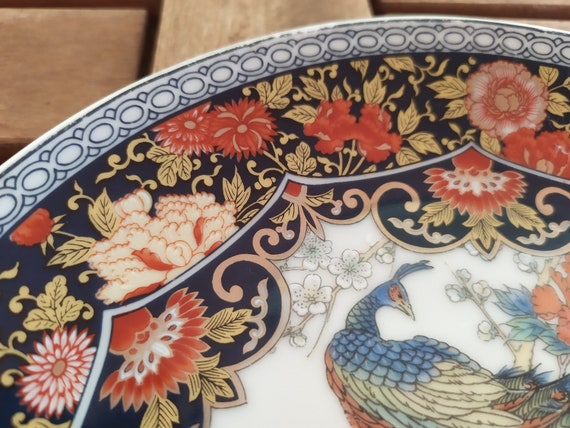 ヴィンテージ 80年代 薩摩焼 手描き 孔雀 皿 日本製 金青赤 21.5 cm