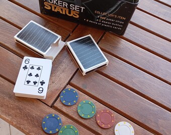 Professional Poker Set Status Collector's item 200 Poker Chip 2 Decks Plastic Cards Preloved
