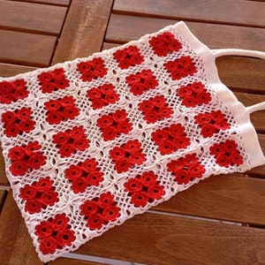 Bolso de ganchillo hecho a mano colores rojo y blanco algodón pre propietario bolsos vintage de mujer hechos en Grecia