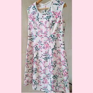 Mini Kleid 80er Mini Kurzarmlos Retro Style Vintage Damenkleidung Mittelgroß