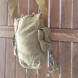 Sac à bandoulière kaki militaire vintage - Sac à main unisexe des années 1970 avec poches et bandoulière
