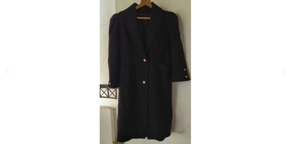 Cozy 90's Black Overcoat with Puff Sleeves - Vint… - image 1