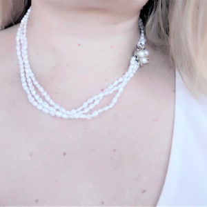 Dreireihige Süßwasserperlen Halskette - Klassischer 60er Jahre Brautschmuck - Geschenk für Mama