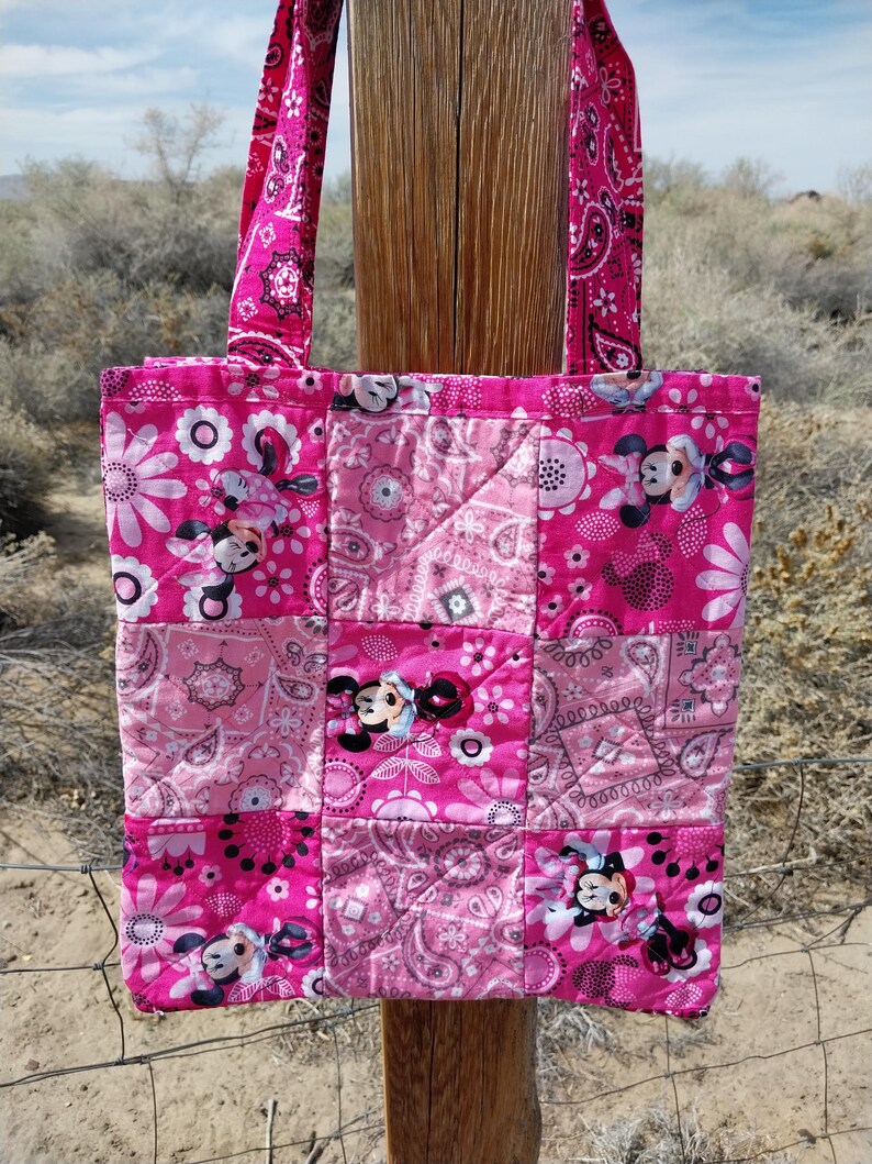 MINNIE MOUSE Quilted Rag Bag, Cotton Tote, Reversible, 2 Handles, Handmade imagen 2