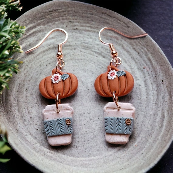 Fall Pumpkin Daisy Latte Earrings, Cozy Knitted Sweater Aesthetic Mini Coffee Cup Earrings, Polymer Clay Textured Coffee Dangle Earrings