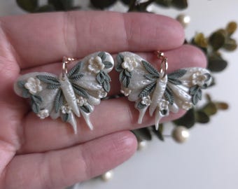 Moth Dangle Cottagecore Floral Clay Wedding Earrings| Witchy Forest Gothic Dangles| Lightweight Delicate Bridal Nature Handmade Earrings