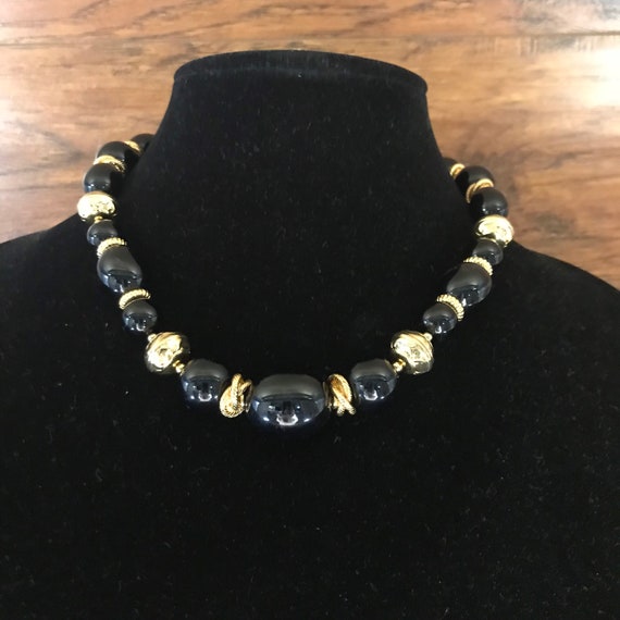 Vintage Trifari Black and Gold Tone Bead Necklace