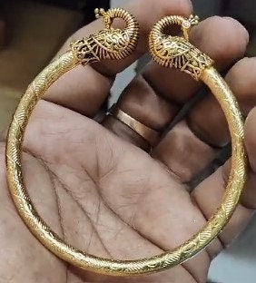 Peacock design hotsell gold kada