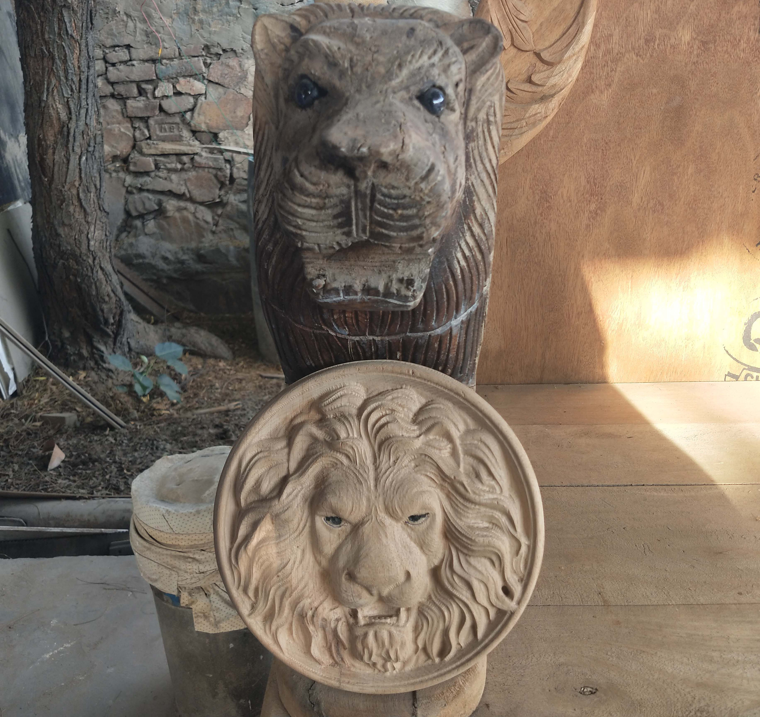 Large Resin Lion Head Wall Mount Wooden Carved Lion Head Wall Etsy
