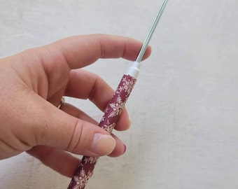 Paper bead roller, diy adult craft kit, paper beads