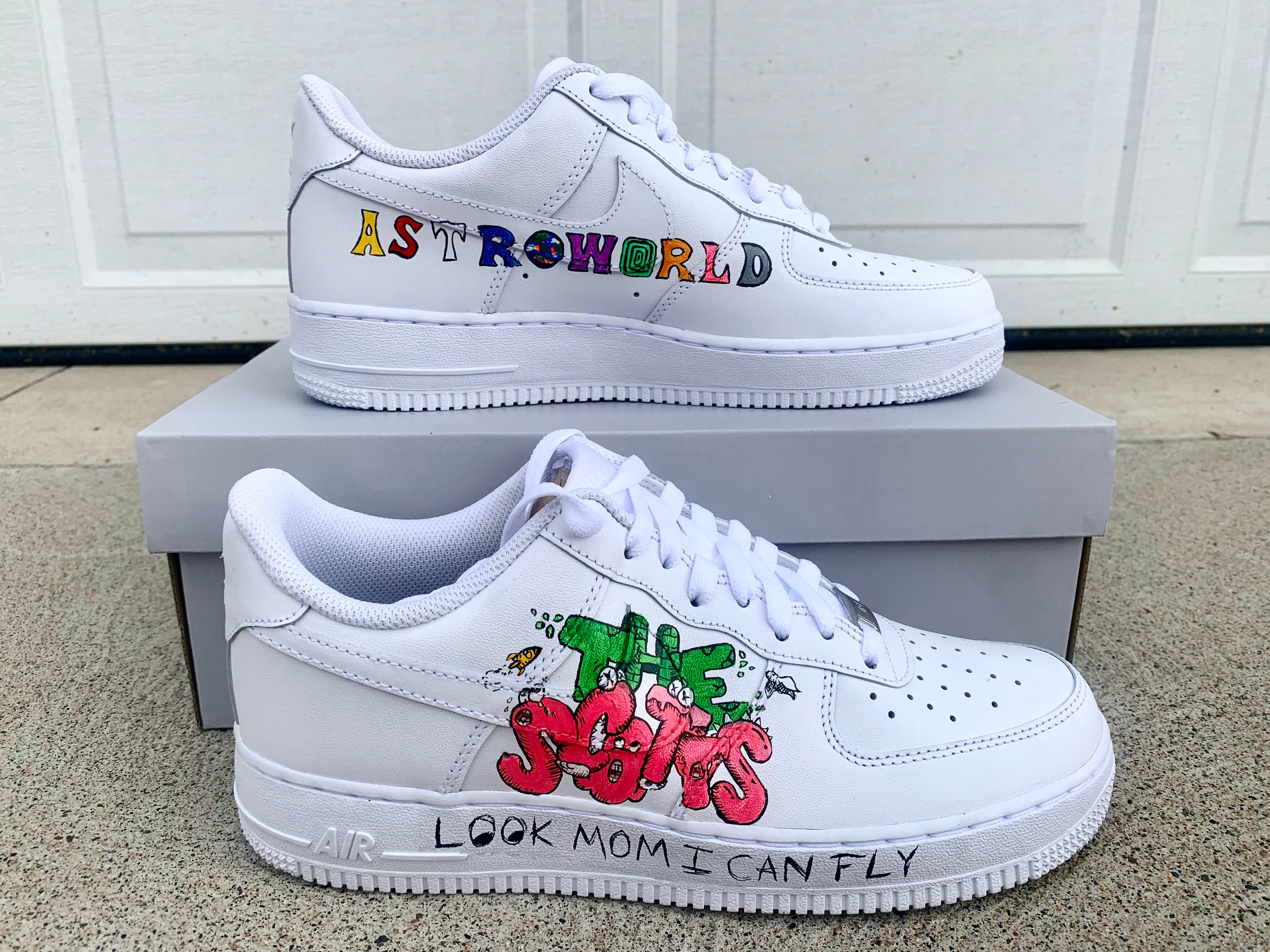 Nike Air Force 1 hello Kitty