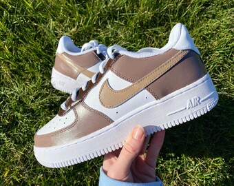 nike airforce tan