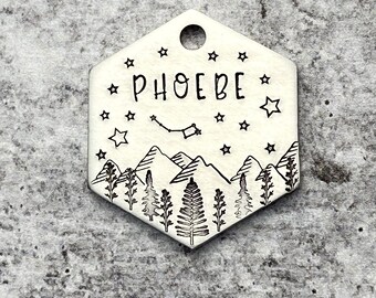 Medium Size Pet Tag - Gepersonaliseerde Pet ID Tag - Dog ID Tag - Kat ID Tag - Pet Collar Tag - Hand Gestempelde Pet Tag - Mountain Night Sky