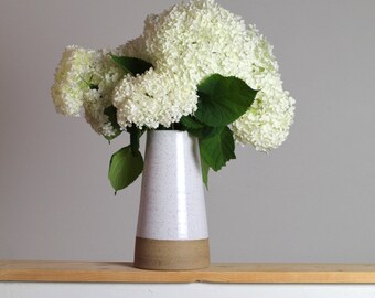 tall ceramic vase/large tapered flower vase