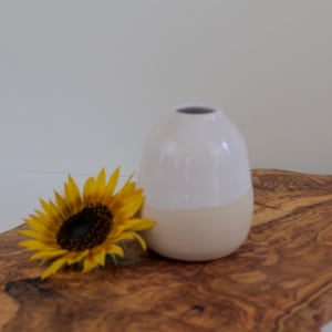 ceramic bud vase/modern flower vase