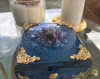 Spirit Guide Communication Chamber – Quartz Activation Portal with Mirror, Selenite, Angelite, Tiles & Pendulum | Complete Divination System