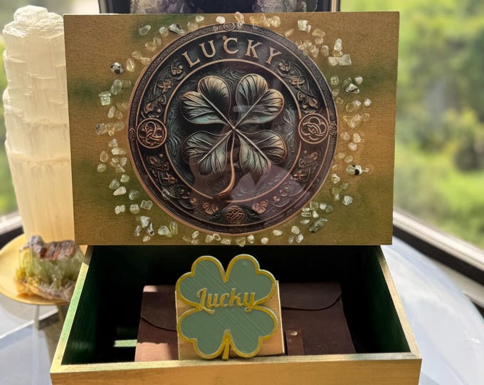 Four-leaf Clover Manifestation Box – Spellbound With Luck & Fortune ...